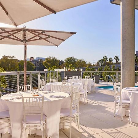 Ac Hotel By Marriott Irvine Esterno foto