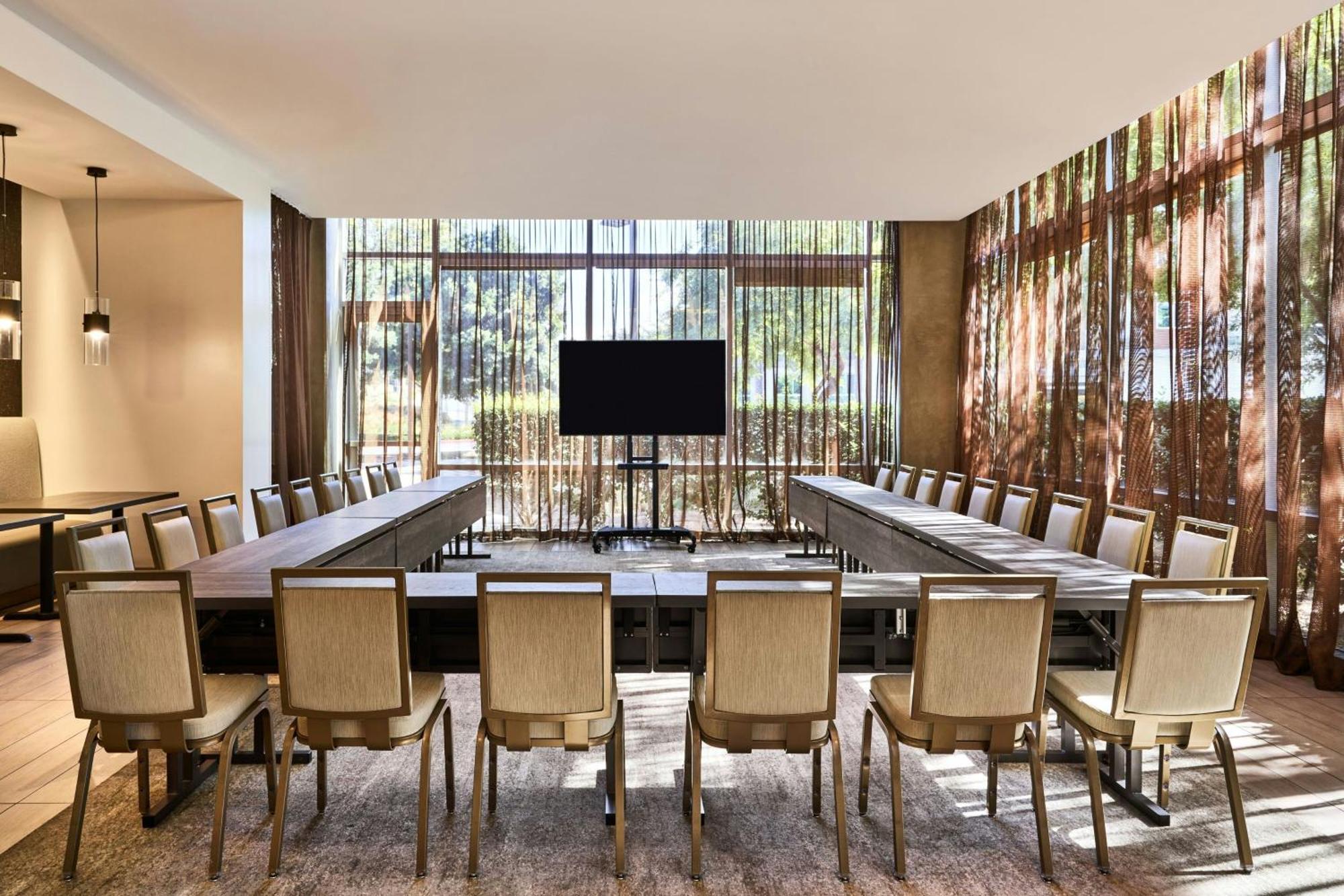 Ac Hotel By Marriott Irvine Esterno foto
